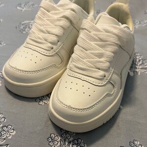 Link Kids Classic White Sneakers